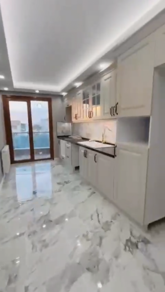 Apartment 4+2 in Istanbul, Turkey No. 25068