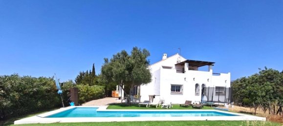 Дом с 4 спальнями в Эстепона, Испания № 180808 33