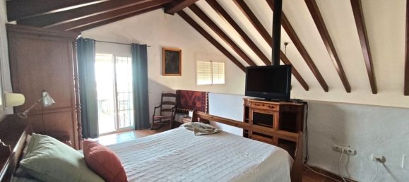 Дом с 4 спальнями в Эстепона, Испания № 180808 3