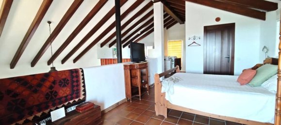 Дом с 4 спальнями в Эстепона, Испания № 180808 25