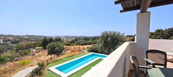 Дом с 4 спальнями в Эстепона, Испания № 180808 4