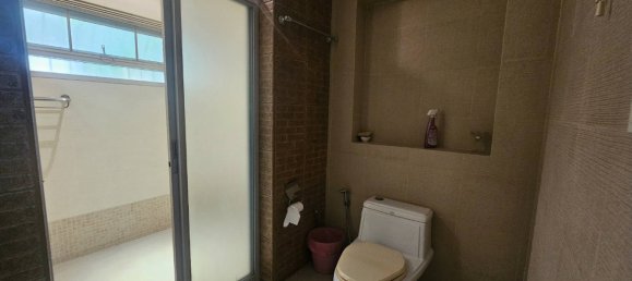 5 chambres house à louer à Pattaya, Chonburi, Eastern Thailand, Thailand № 58767 24