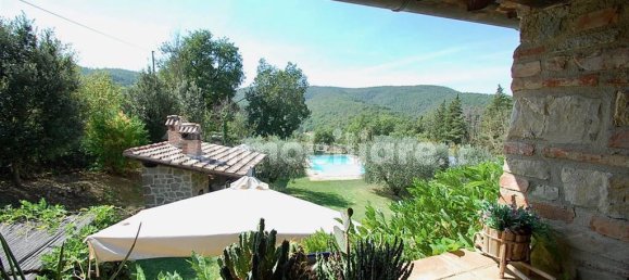 Casa de 6 dormitorios en Passignano sul Trasimeno, Italy No. 53682 14