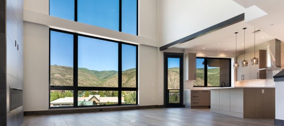 3 Schlafzimmer Cafe / Restaurant in Avon, USA, Nr. 67 4