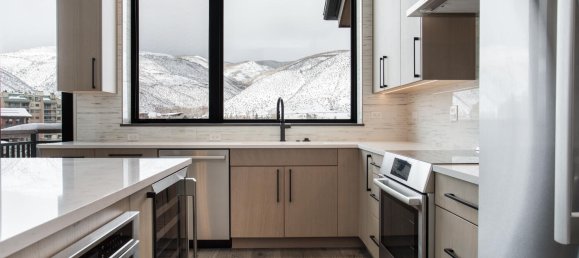 3 Schlafzimmer Cafe / Restaurant in Avon, USA, Nr. 67 17