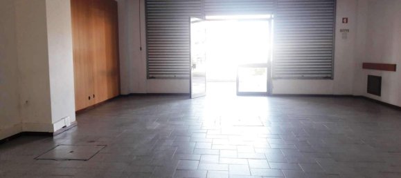 74m² Commercial property in Viana do Castelo, Portugal No. 82906 20
