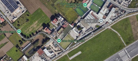 Apartamento de 6 habitaciónes en Casoria, Italy No. 14138 3