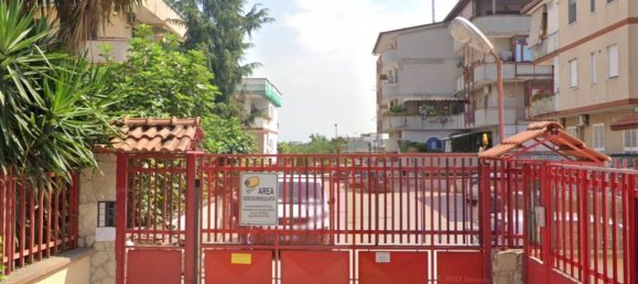 Apartamento de 6 habitaciónes en Casoria, Italy No. 14138 6