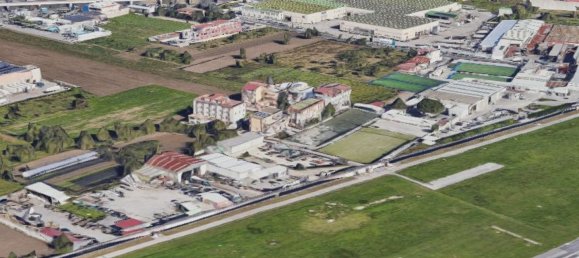 Apartamento de 6 habitaciónes en Casoria, Italy No. 14138 4