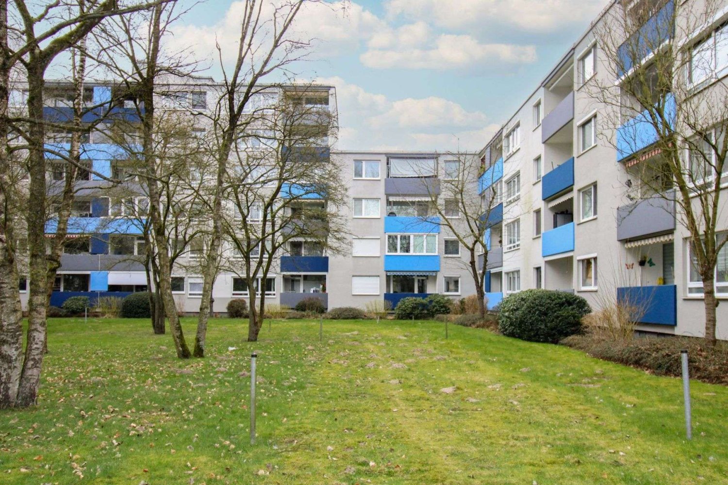 Apartamento de 3 dormitorios en Bremen, Germany No. 16836