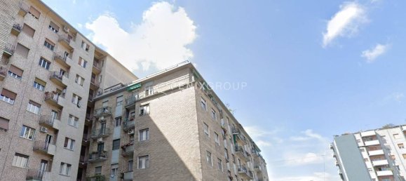 2 bedrooms Apartment in Milan, Italy No. 260657 15