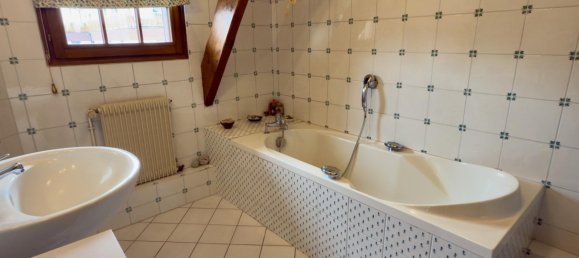 5 bedrooms House in Bihorel, France No. 323611 12