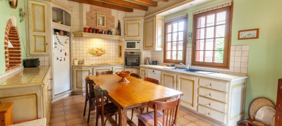 5 bedrooms House in Bihorel, France No. 323611 8