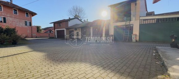 2 غرف نوم منزل في Vigliano Biellese, Italy رقم 10673 52