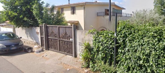 6 rooms House in Aprilia, Italy No. 47731 4
