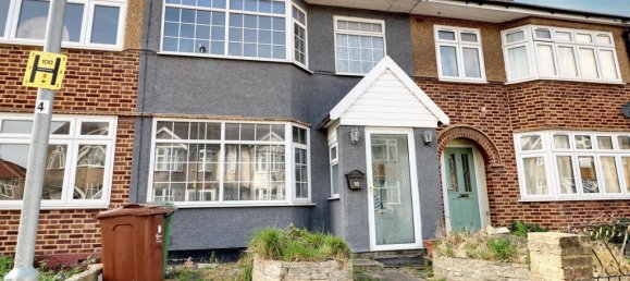 3 Schlafzimmer Haus in Dagenham, United Kingdom, Nr. 4817 2