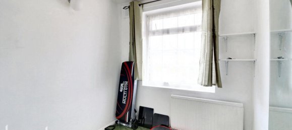 3 Schlafzimmer Haus in Dagenham, United Kingdom, Nr. 4817 10