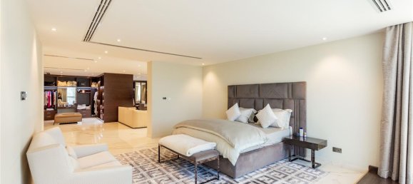 6 bedrooms Villa in Emirates Hills, UAE No. 28031 15