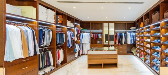 6 bedrooms Villa in Emirates Hills, UAE No. 28031 18