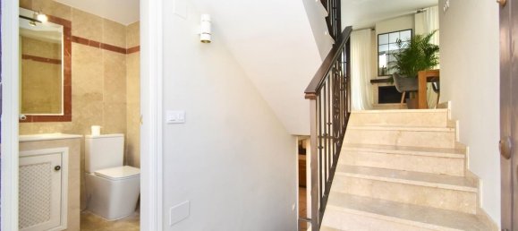 4 bedrooms House in Marbella, Spain No. 166780 10