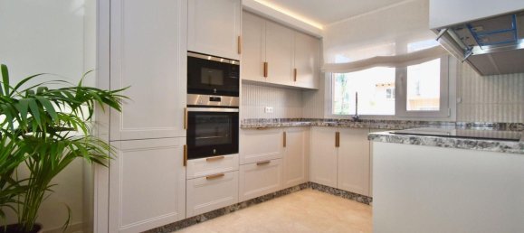 4 bedrooms House in Marbella, Spain No. 166780 16