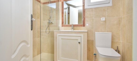 4 bedrooms House in Marbella, Spain No. 166780 11