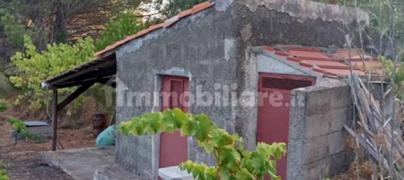 Grundstück in Nicolosi, Italy 1500m², Nr. 273503 3