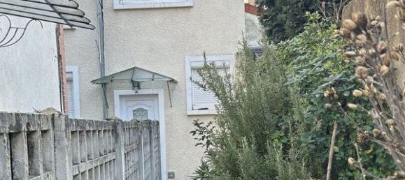 2 Schlafzimmer Haus in Colombes, France, Nr. 151366 3