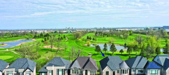 4 غرف نوم منزل في Oakville, Canada رقم 713 2