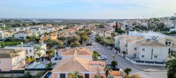 Casa de 3 dormitorios en Montenegro, Portugal No. 111446 38