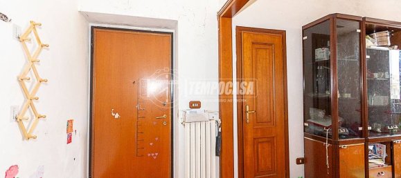 2 bedrooms Apartment in Codogno, Italy No. 11852 2