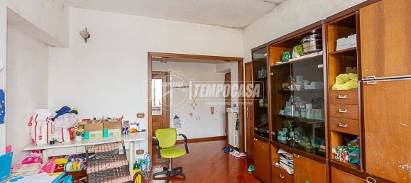 2 bedrooms Apartment in Codogno, Italy No. 11852 5