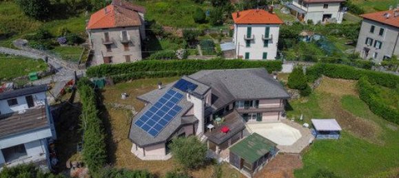 Вилла с 4 спальнями в Фаджето Ларио, Италия № 266206 2