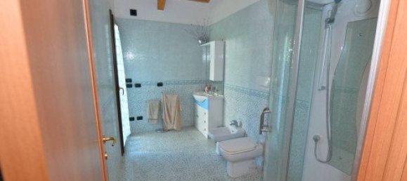 Вилла с 4 спальнями в Фаджето Ларио, Италия № 266206 26