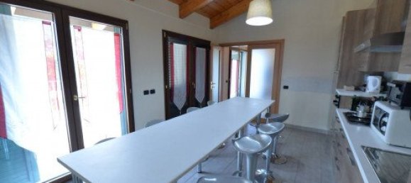 Вилла с 4 спальнями в Фаджето Ларио, Италия № 266206 10