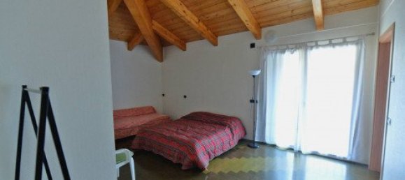 Вилла с 4 спальнями в Фаджето Ларио, Италия № 266206 24