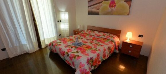 Вилла с 4 спальнями в Фаджето Ларио, Италия № 266206 17