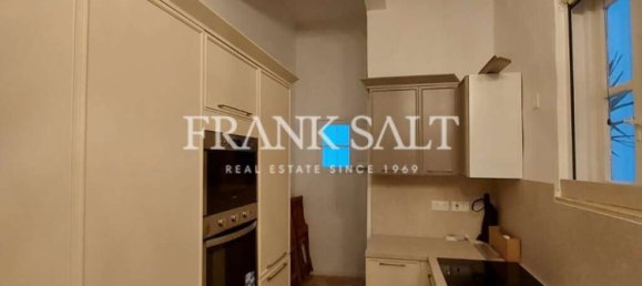 2 bedrooms Maisonette in Valletta, Malta No. 9915 5