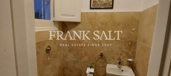 2 bedrooms Maisonette in Valletta, Malta No. 9915 10