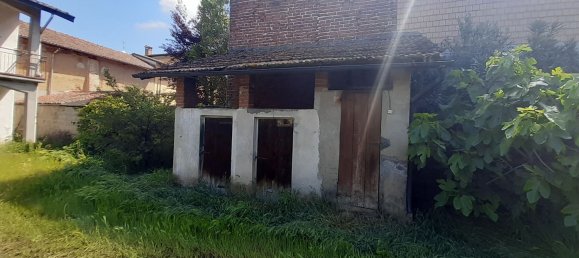 5 rooms House in Garlasco, Italy No. 165451 2