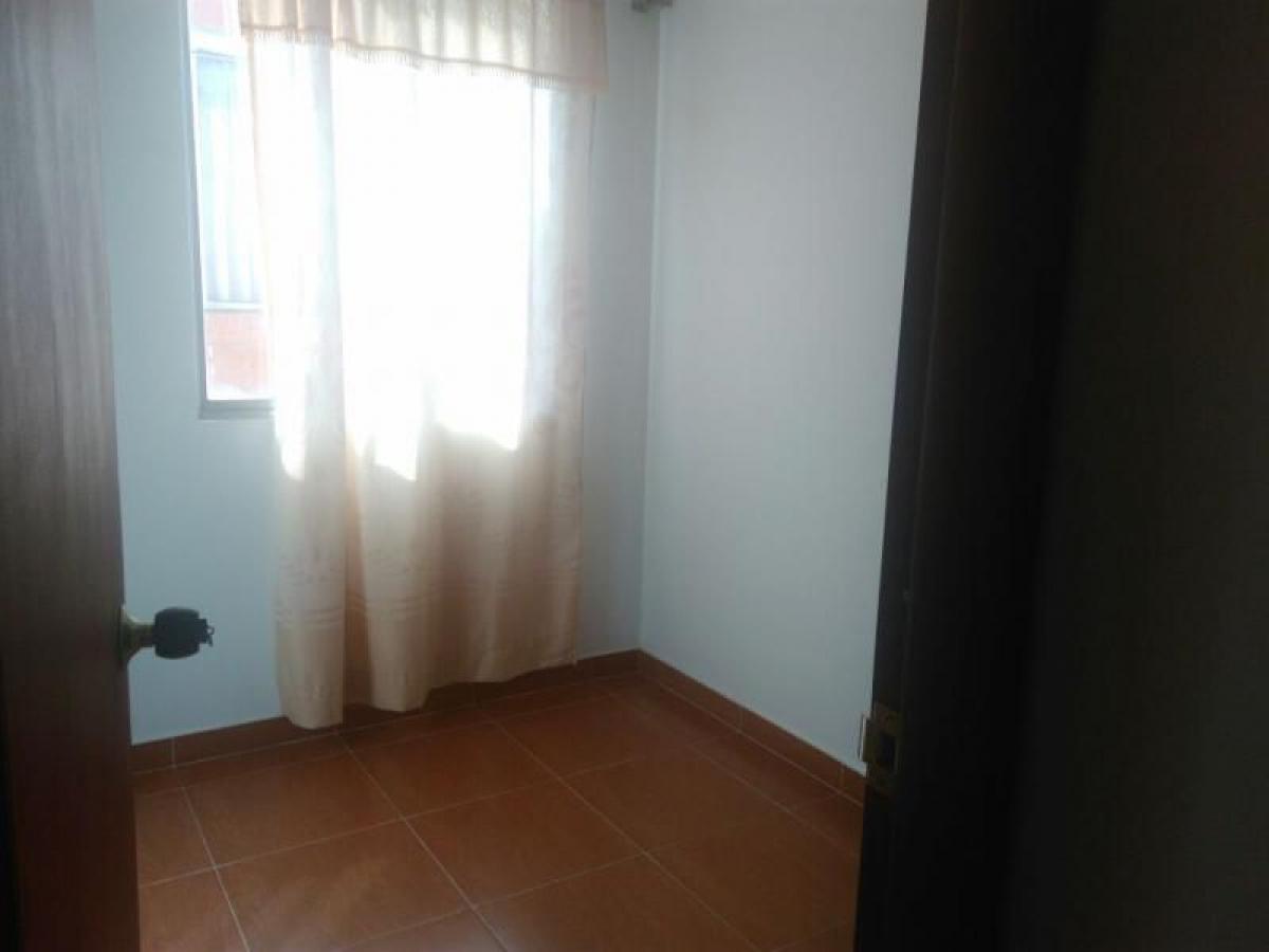 3 bedrooms House in Cundinamarca, Colombia No. 7155