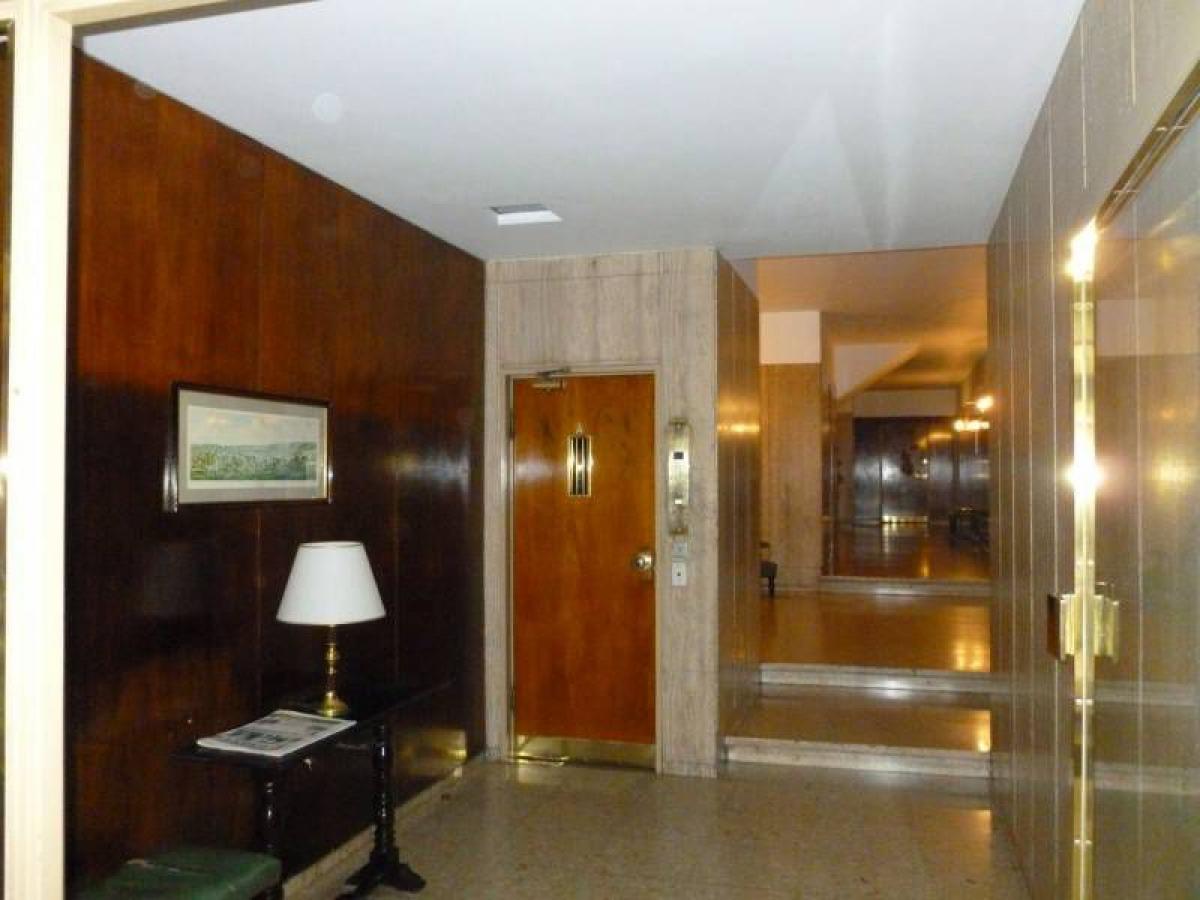 3 bedrooms Apartment in Buenos Aires, Argentina No. 76347