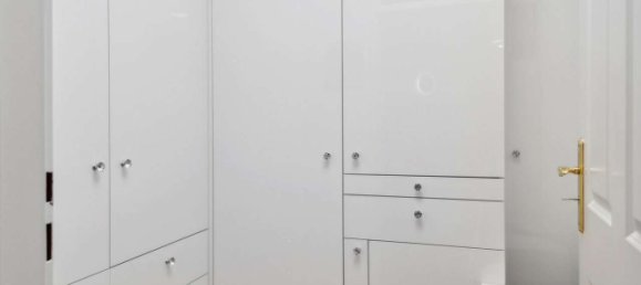 3 rooms Apartment in Wilmersdorf, Germany No. 12729 7