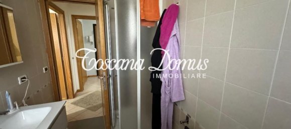3 rooms Apartment in Siena, Italy No. 167111 8