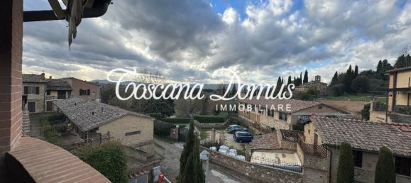 3 rooms Apartment in Siena, Italy No. 167111 6