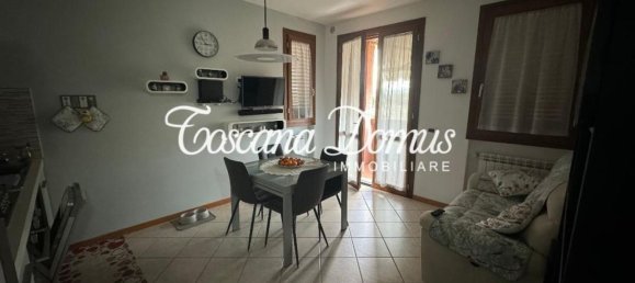 3 rooms Apartment in Siena, Italy No. 167111 2