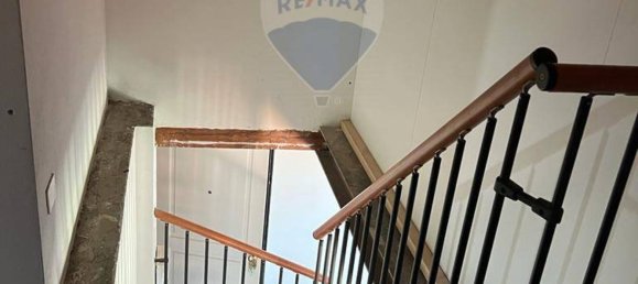 Apartamento de 2 dormitorios en Salò, Italy No. 56107 12