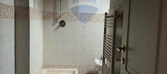 Apartamento de 2 dormitorios en Salò, Italy No. 56107 20