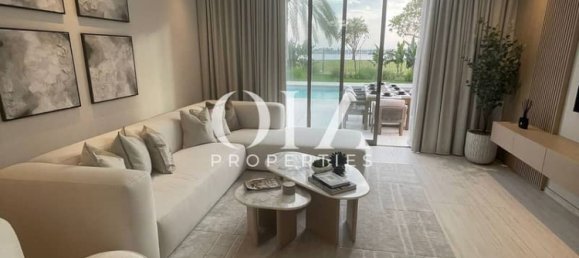 4 bedrooms Villa in Abu Dhabi, UAE No. 20565 3