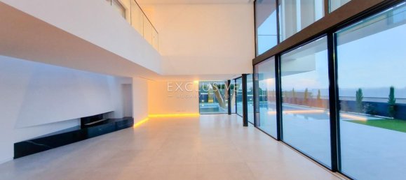 5 bedrooms Villa in Albufeira, Portugal No. 7671 9